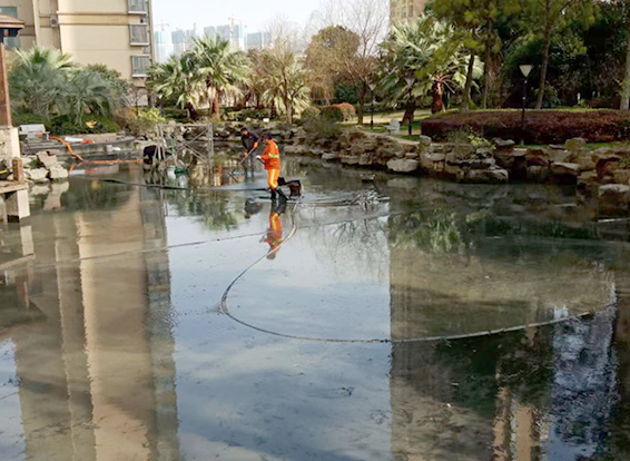 资中景观池淤泥清理